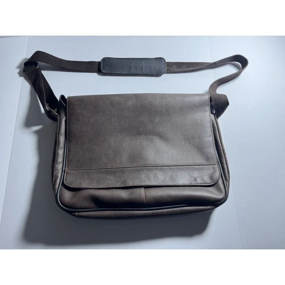 Debco Messenger Bag Mens Brown Faux Leather Laptop Crossbody Professional B1633